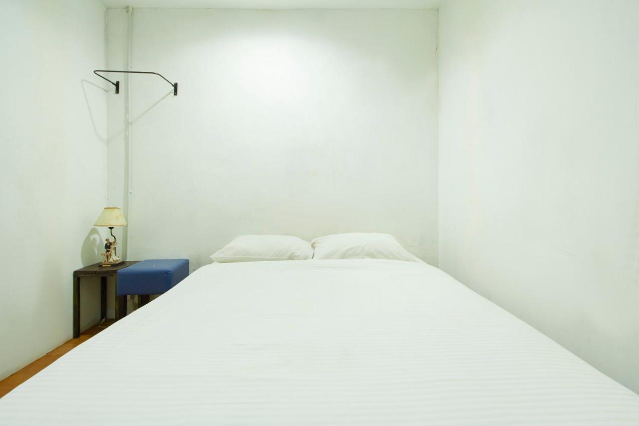 Tonight Hotel Hostel George Town Bagian luar foto