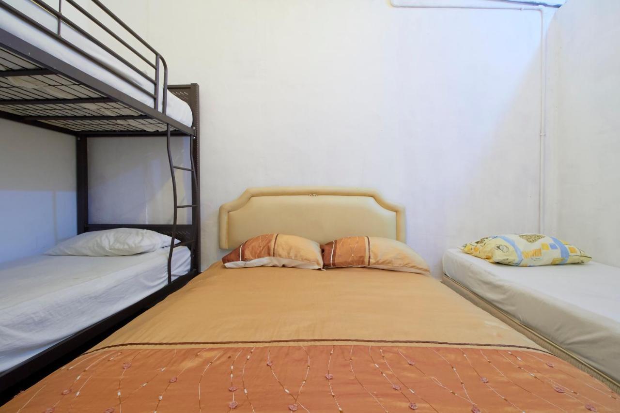 Tonight Hotel Hostel George Town Bagian luar foto